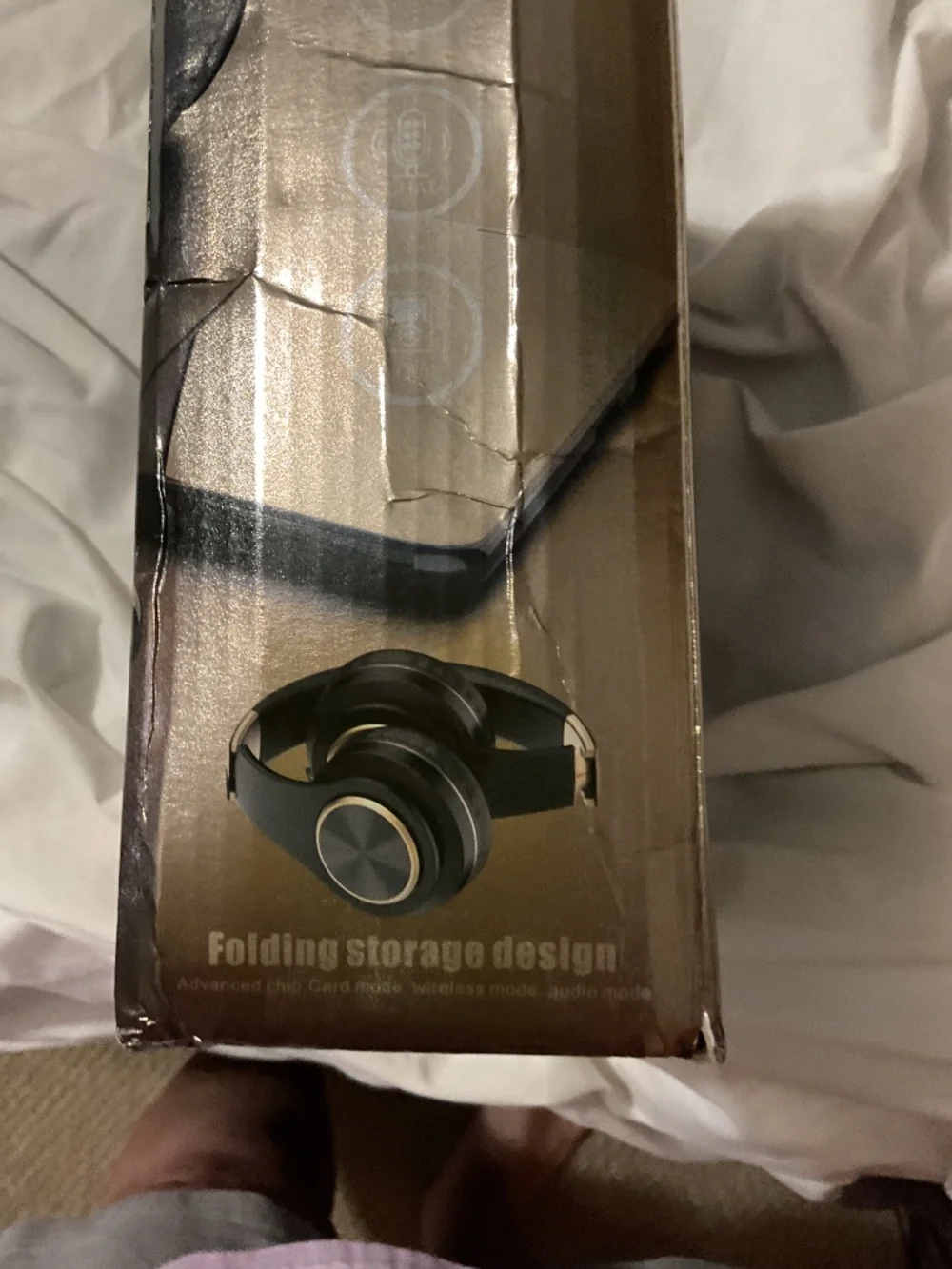 Wireless headphones
